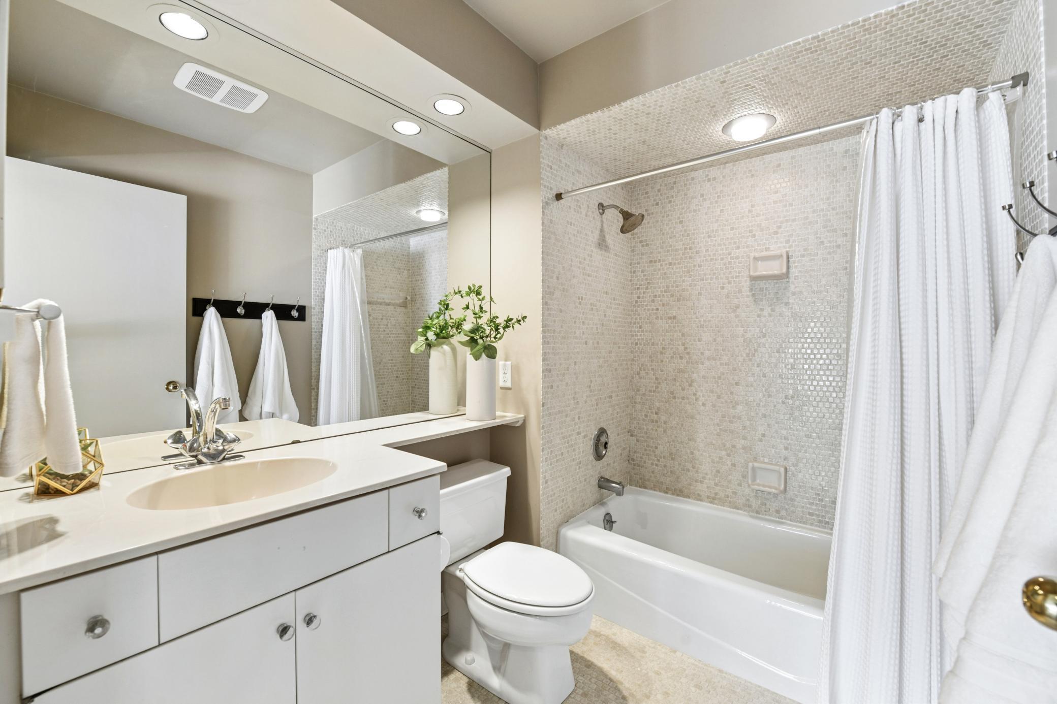 4770 Manitou Road Excelsior, MN 55331 - Photo 27 of 41