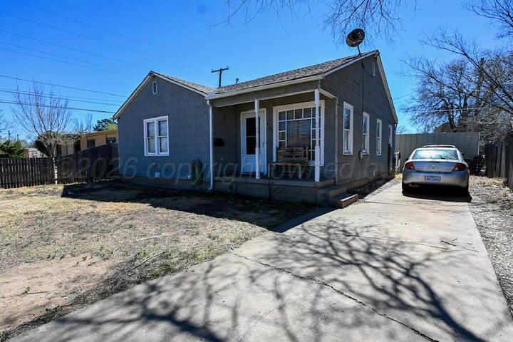 1313 Southwest 15th Amarillo, TX 79102 - Photo 2 of 41 s1