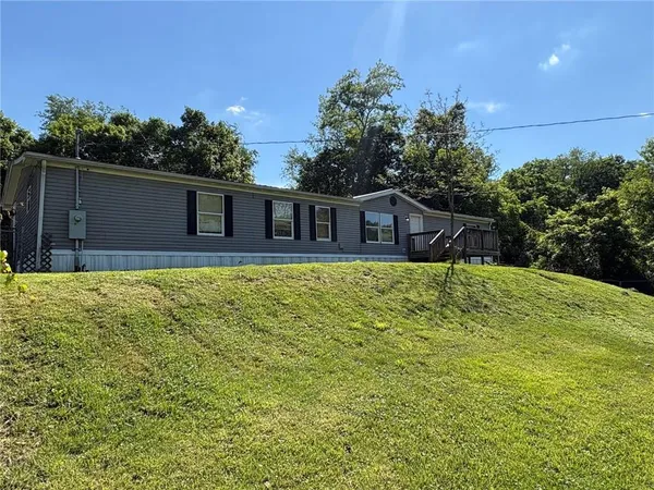 $129,900 | 1476 South Eighty Eight Road, Greensboro, PA 15338