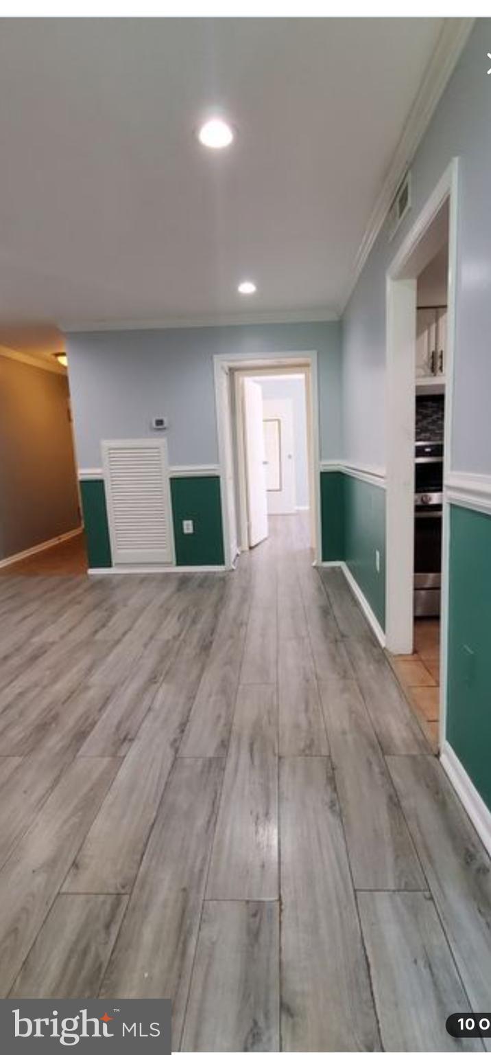 8645 Greenbelt Road, Unit 201 Greenbelt, MD 20770 - Photo 4 of 18 living room