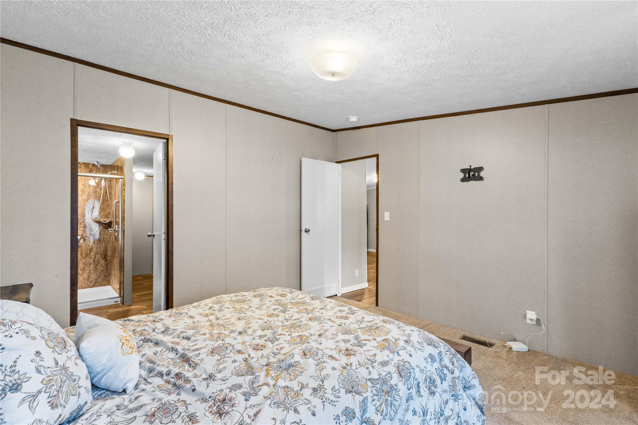 359 Melton Road Elkin, NC 28621 - Photo 14 of 37 Gallery Image 14
