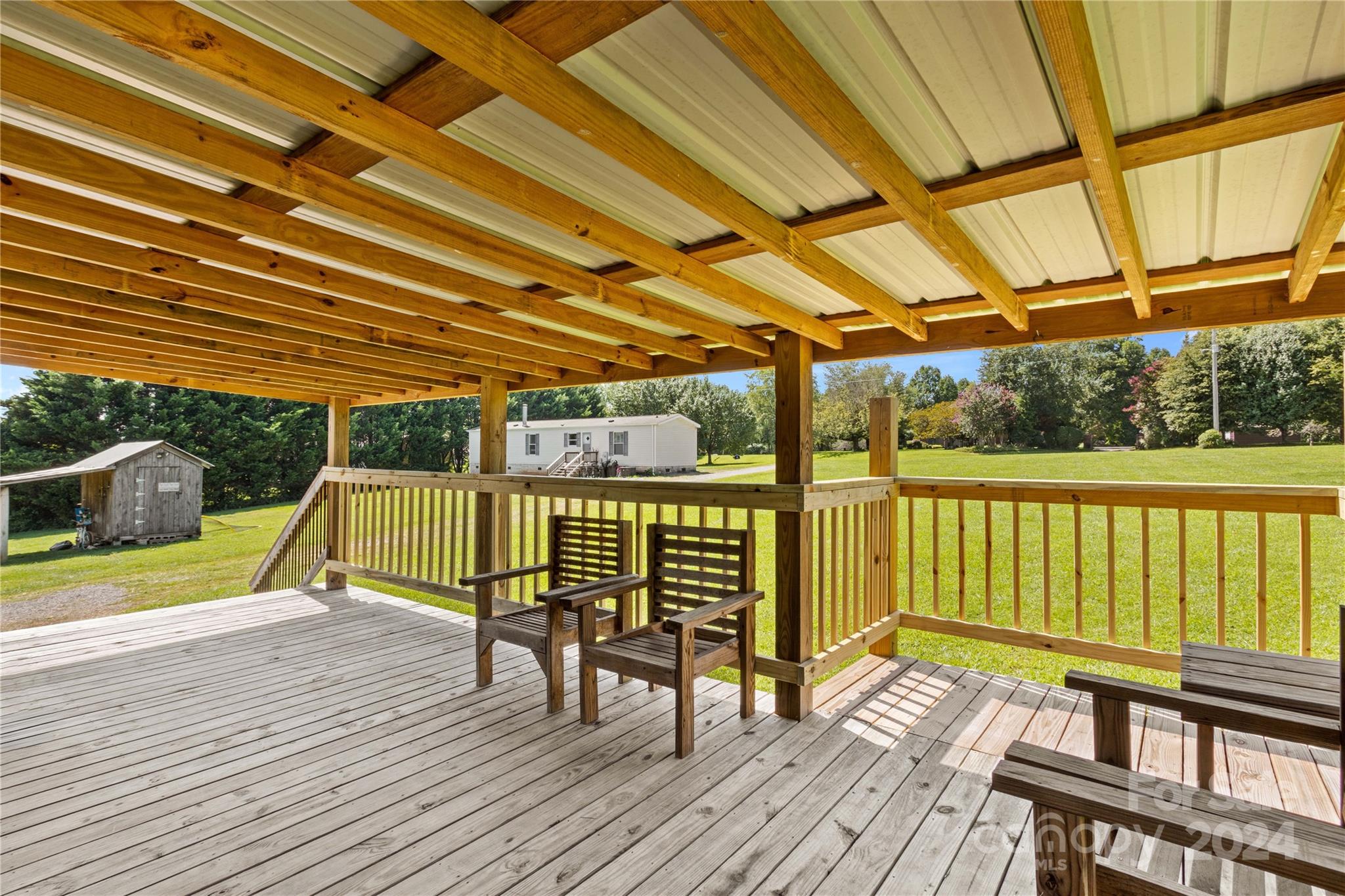 359 Melton Road Elkin, NC 28621 - Photo 3 of 37 Gallery Image 3