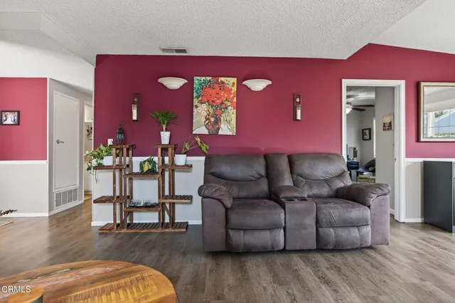 $799,000 | 1530 Ambrose Avenue, Oxnard, CA 93035