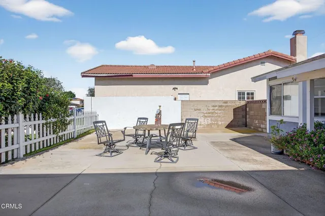 $799,000 | 1530 Ambrose Avenue, Oxnard, CA 93035