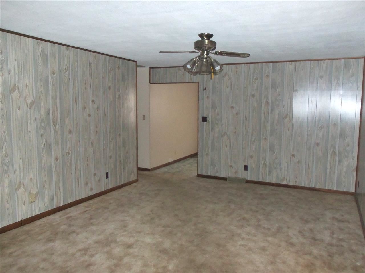 7668 Ridgemont Drive Newburgh, IN 47630 - Photo 10 of 19 Gallery Image 10