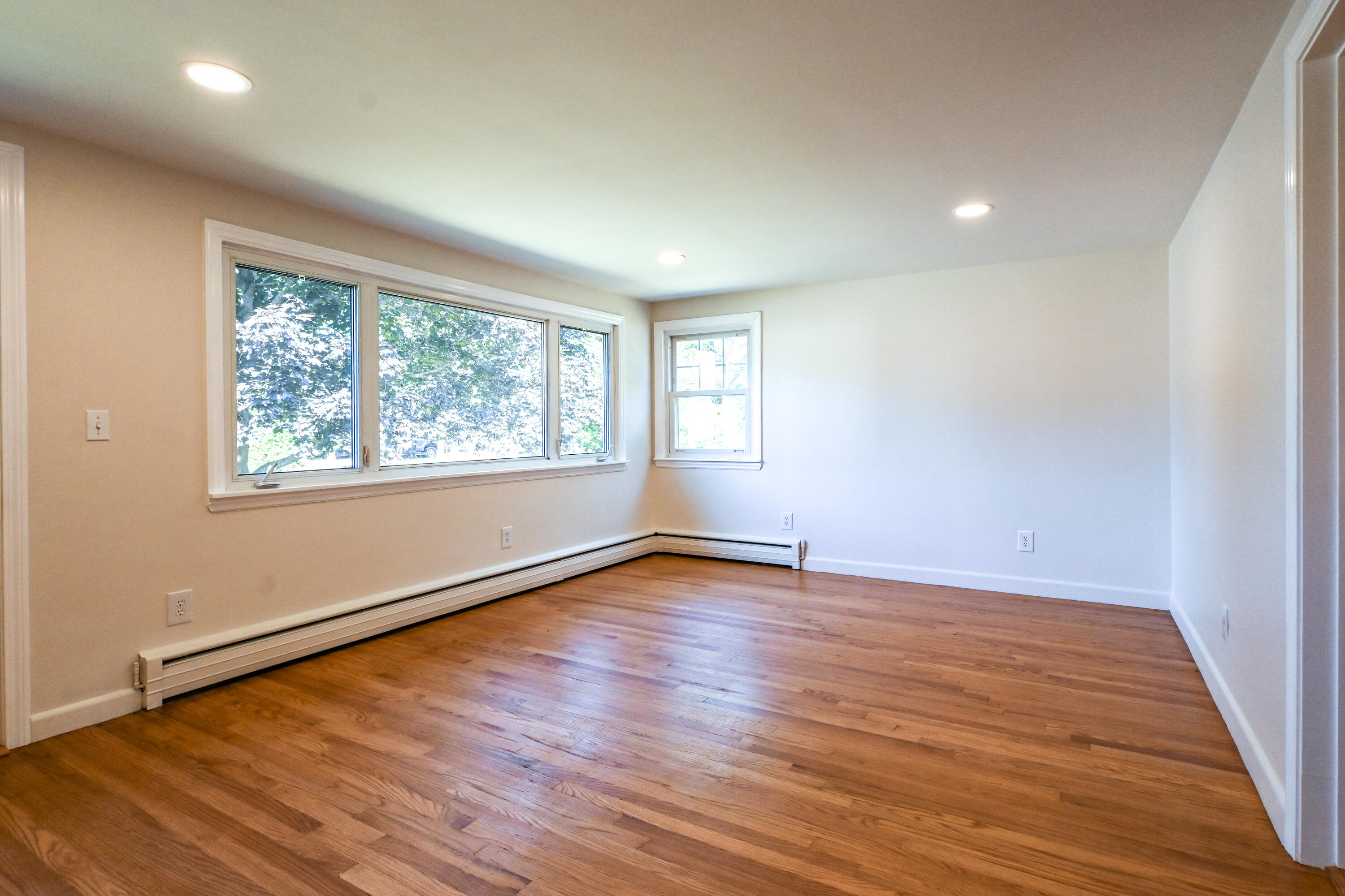 461 Bridge Street Westbrook, ME 04092 - Photo 16 of 37 461BridgeSt-47