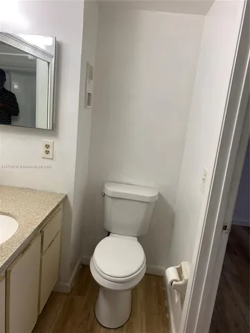 $2,300 | 911 Northeast 209th Terrace, Unit 105, North Miami Beach, FL 33179