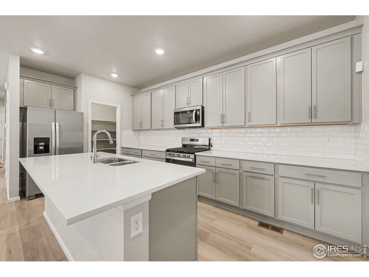 359 Remuda Road Berthoud, CO 80513 - Photo 10 of 41