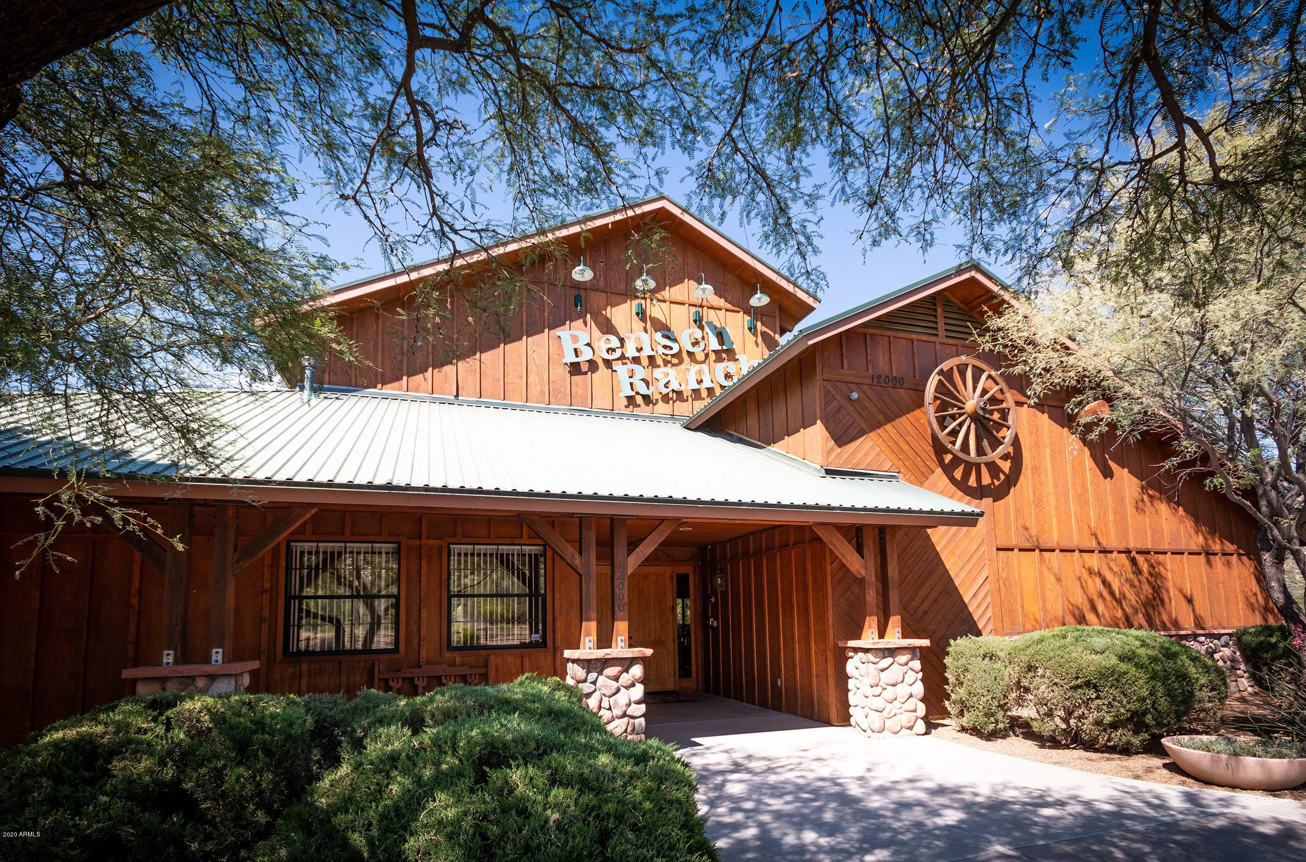 15115 East Countryside Road, Unit 138 Mayer, AZ 86333 - Photo 9 of 16 DBR clubhouse