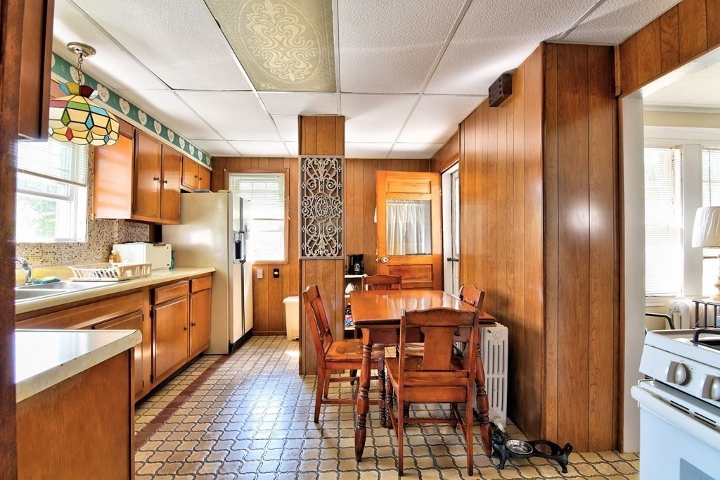 89 South Bayfield Road Quincy, MA 02171 - Photo 8 of 35 Gallery Image 8