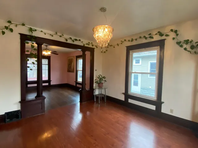 $149,900 | 304 East 3rd Street, Albert Lea, MN 56007