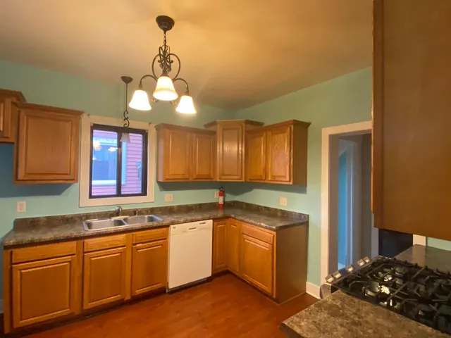 $149,900 | 304 East 3rd Street, Albert Lea, MN 56007