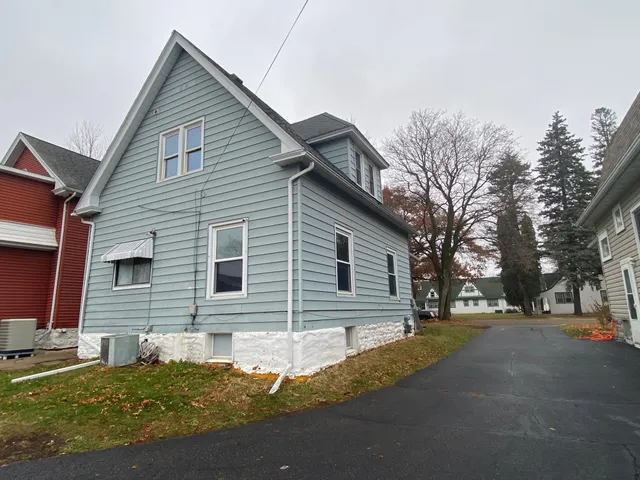 $149,900 | 304 East 3rd Street, Albert Lea, MN 56007