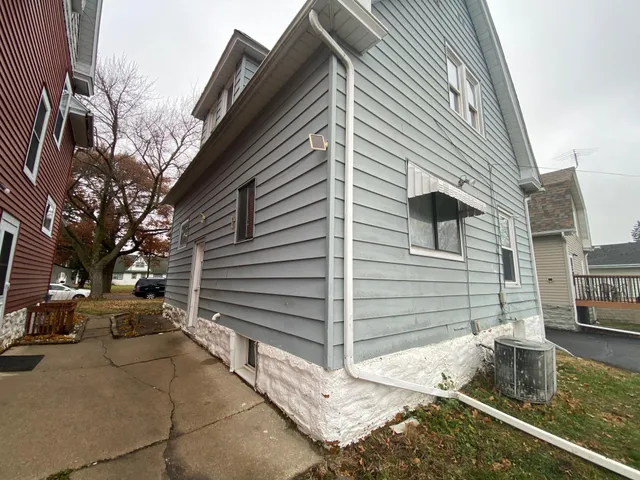 $149,900 | 304 East 3rd Street, Albert Lea, MN 56007