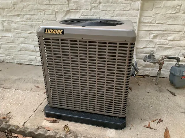 $285,000 | 2700 South Bank Lane, Vacherie, LA 70090