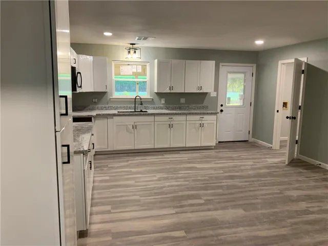 $285,000 | 2700 South Bank Lane, Vacherie, LA 70090