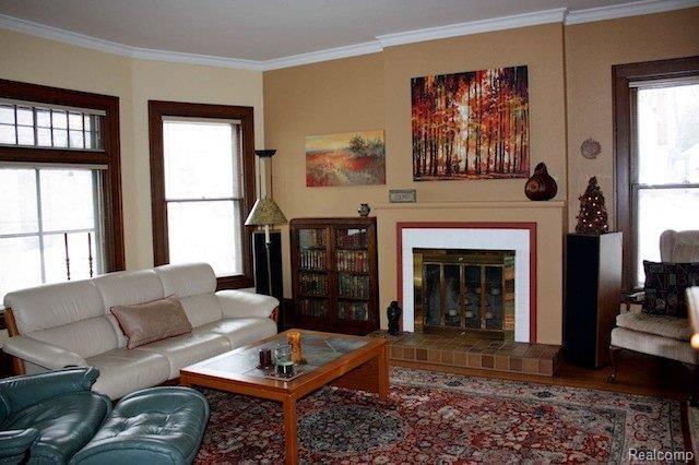 208 Church Street Romeo, MI 48065 - Photo 4 of 17 LR.jpg