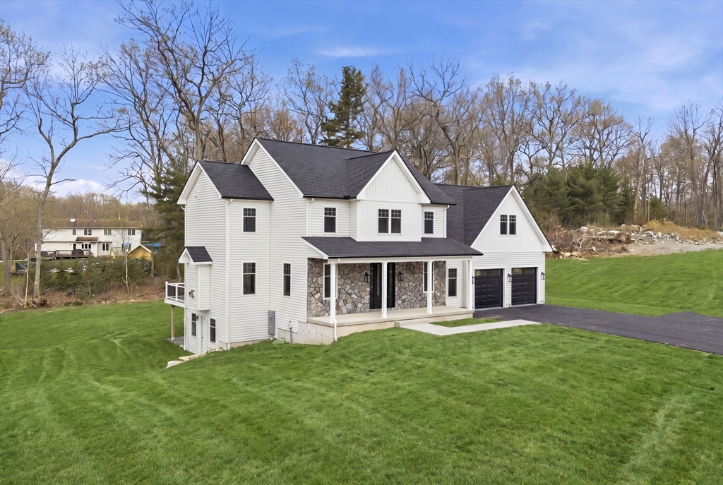 49 Balsam Hl Road Ludlow, MA 01056 - Photo 3 of 42