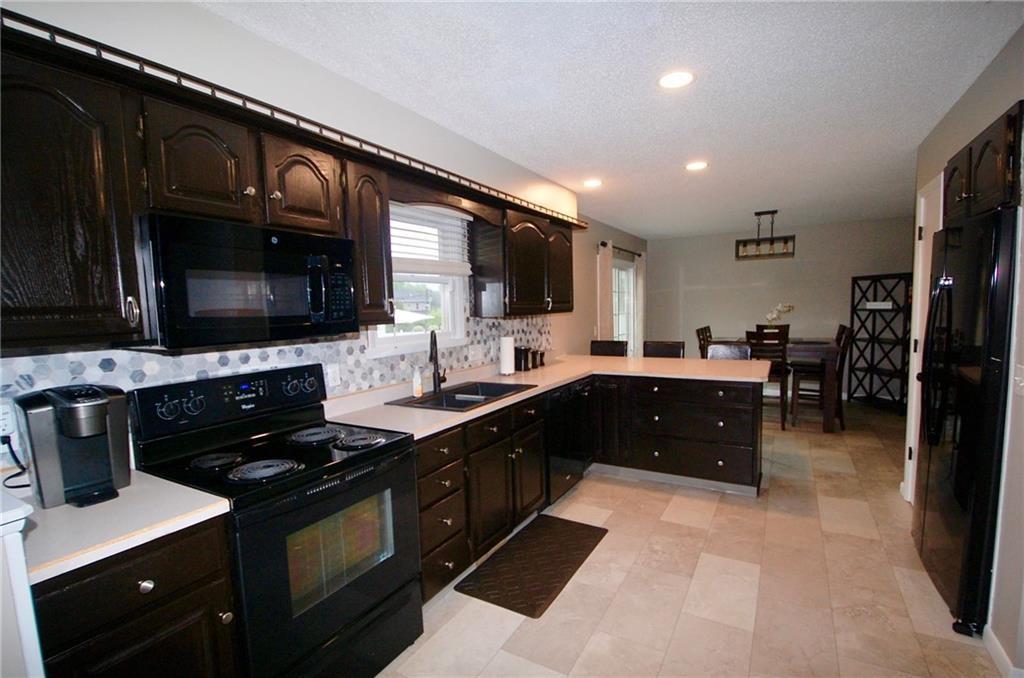 5233 La Rae Drive Erie, PA 16506 - Photo 4 of 18 Gallery Image 4