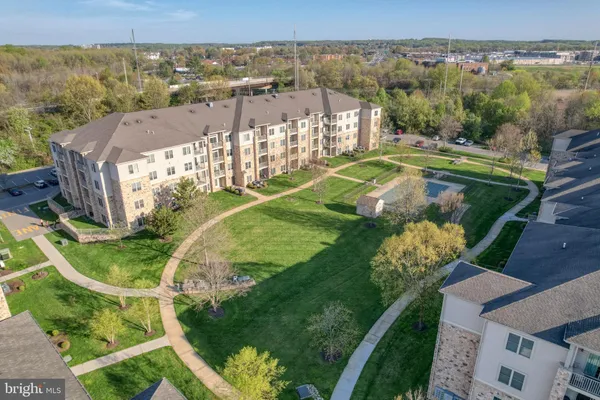 $180,000 | 2000 Fountainview Circle, Unit 2111, Newark, DE 19713