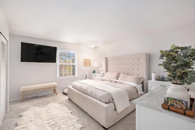 $464,900 | 2390 Basswood Street, Jenison, MI 49428