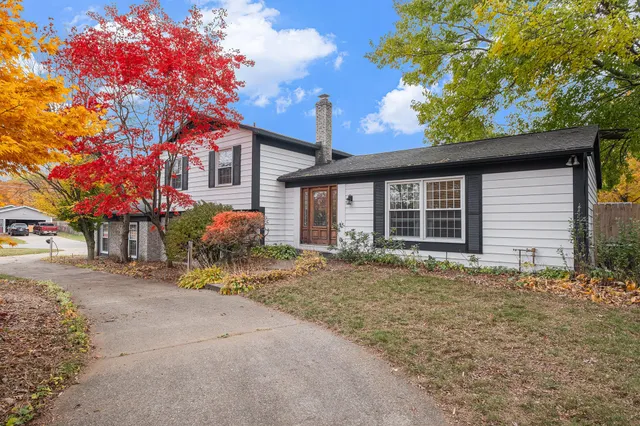 $464,900 | 2390 Basswood Street, Jenison, MI 49428