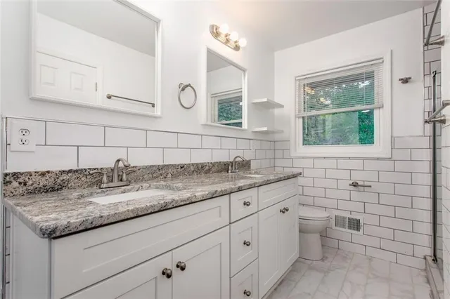 $2,600 | 3560 Dunn Street Southeast, Smyrna, GA 30080