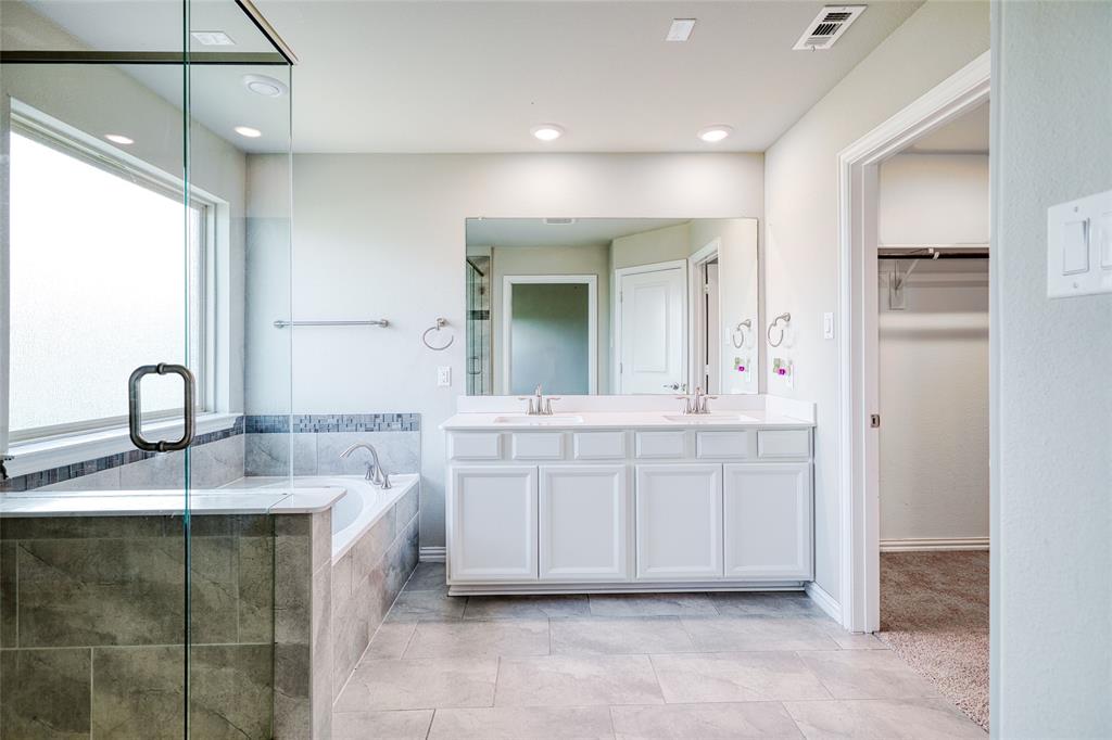 2317 Connor Way Carrollton, TX 75010 - Photo 26 of 37