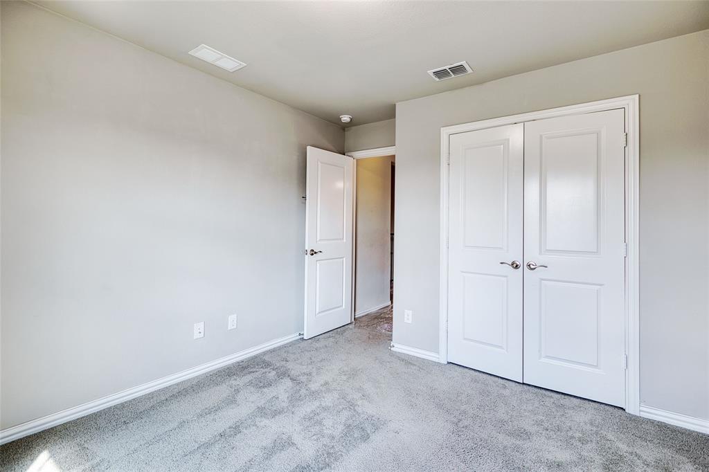 2317 Connor Way Carrollton, TX 75010 - Photo 27 of 37