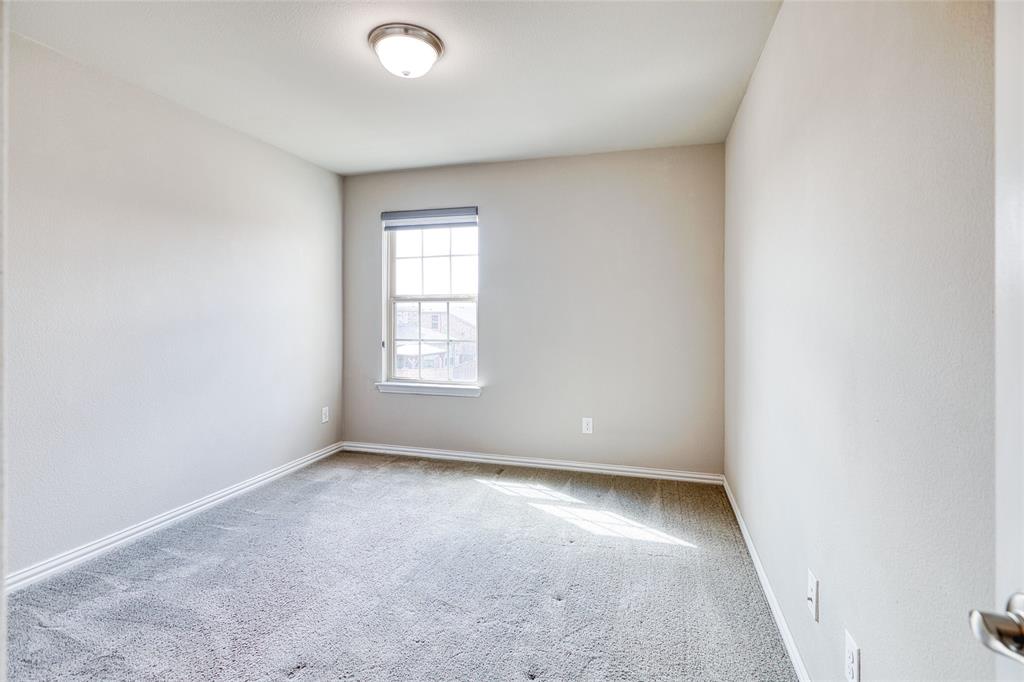 2317 Connor Way Carrollton, TX 75010 - Photo 28 of 37