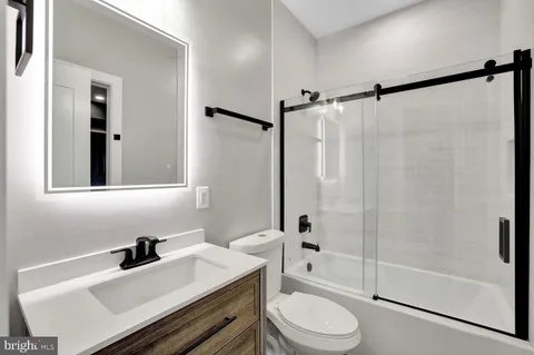 $699,000 | 4012 Georgia Avenue Northwest, Unit 402, Washington, DC 20011