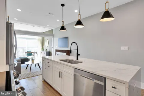 $699,000 | 4012 Georgia Avenue Northwest, Unit 402, Washington, DC 20011