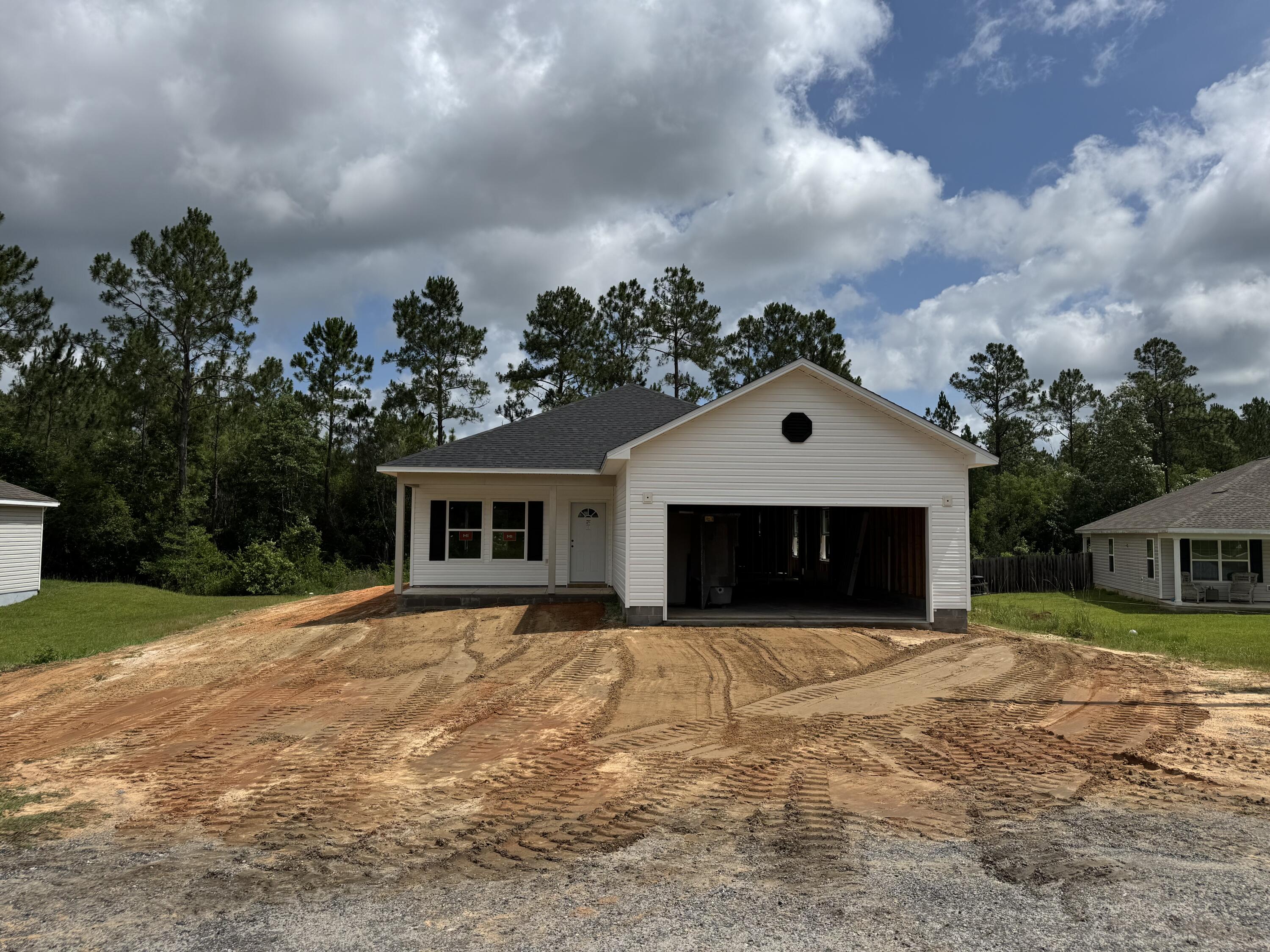 379 North Raphael Road DeFuniak Springs, FL 32433 - Photo 1 of 13 IMG_1705