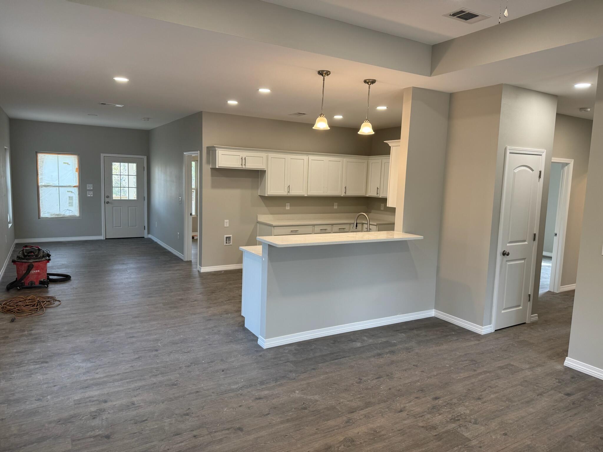 379 North Raphael Road DeFuniak Springs, FL 32433 - Photo 11 of 13 IMG_0930.HEIC
