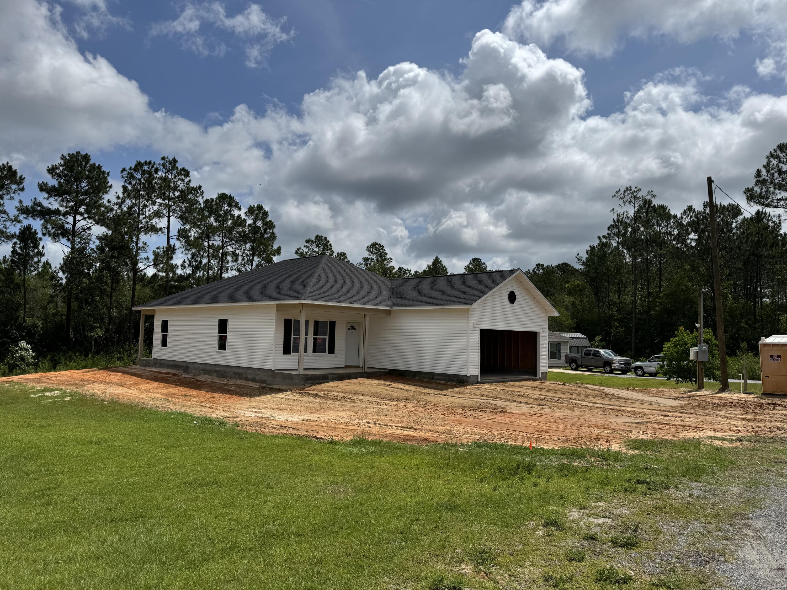 379 North Raphael Road DeFuniak Springs, FL 32433 - Photo 2 of 13 IMG_1704