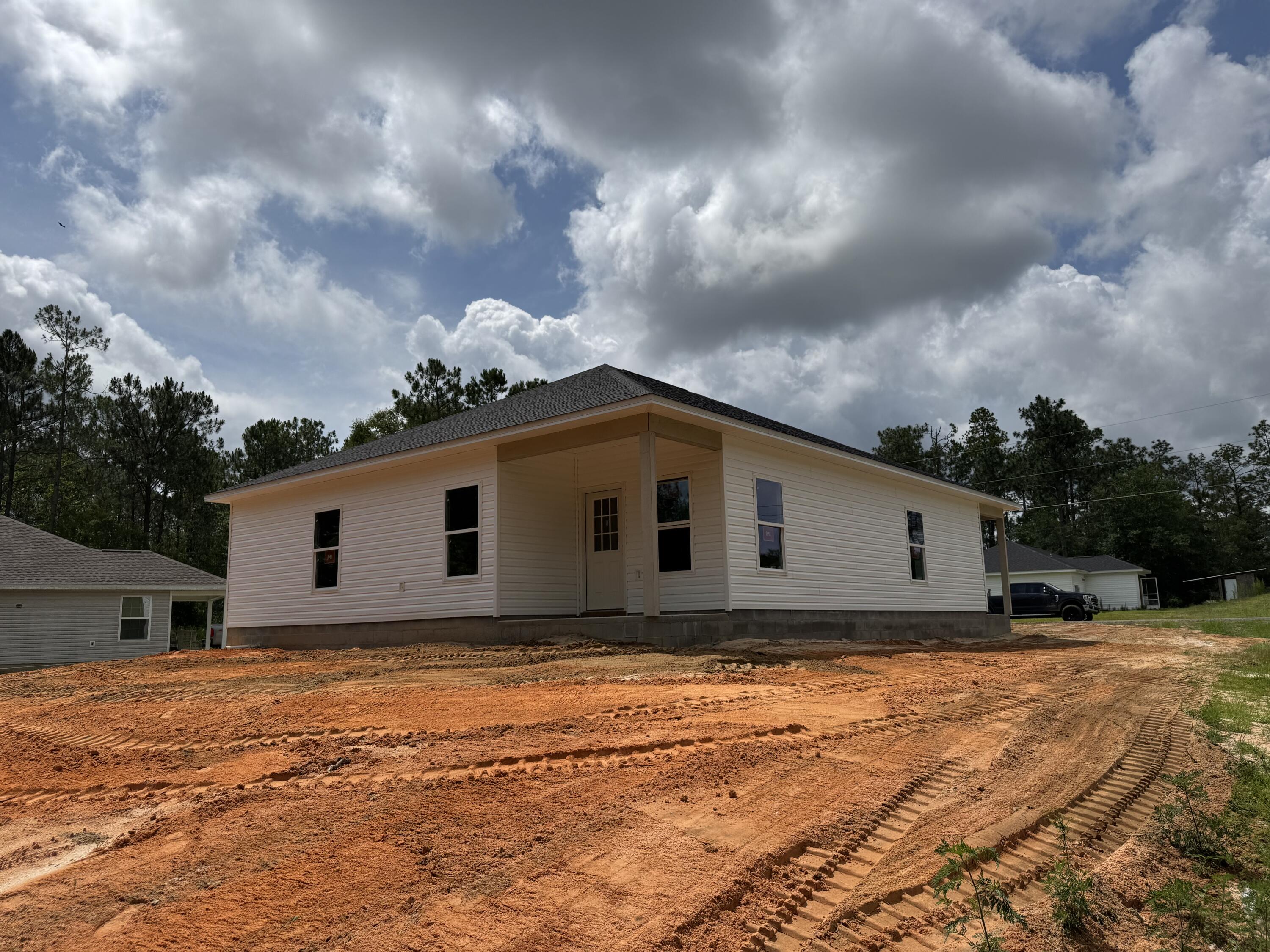 379 North Raphael Road DeFuniak Springs, FL 32433 - Photo 3 of 13 IMG_1707