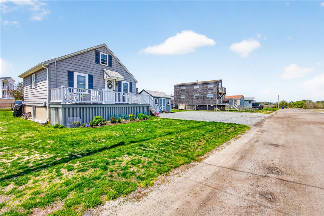 6 Arbeth Road Narragansett, RI 02879 - Photo 5 of 38