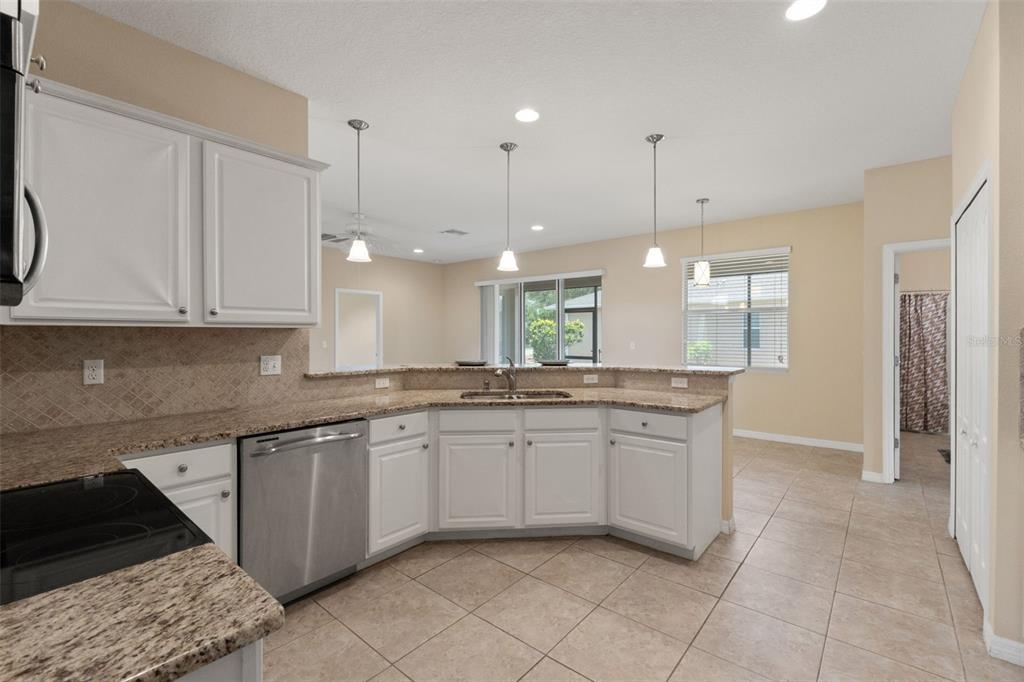 13589 Hunters Point Street Spring Hill, FL 34609 - Photo 18 of 45