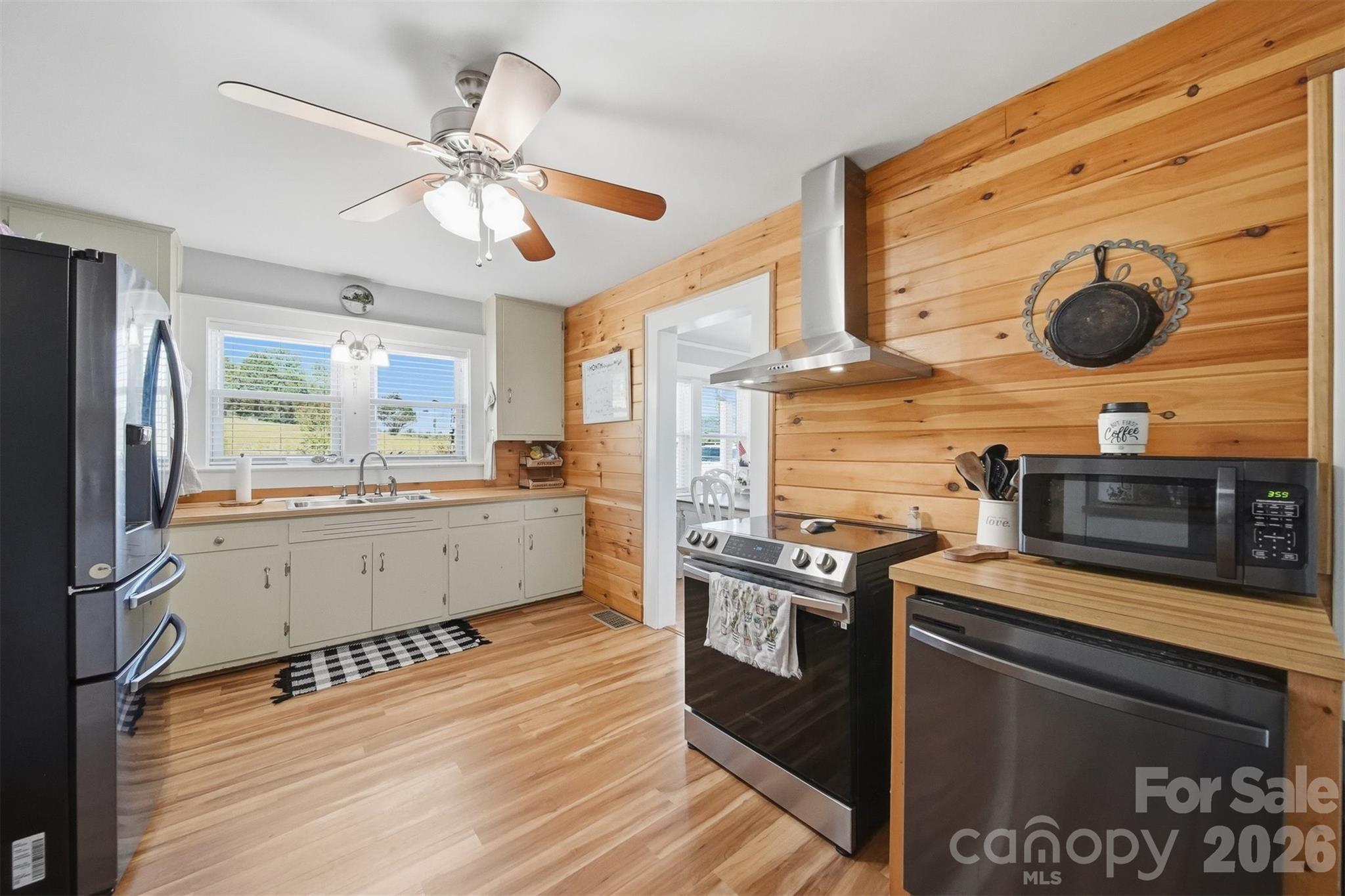4039 Hartland Road Lenoir, NC 28645 - Photo 12 of 46