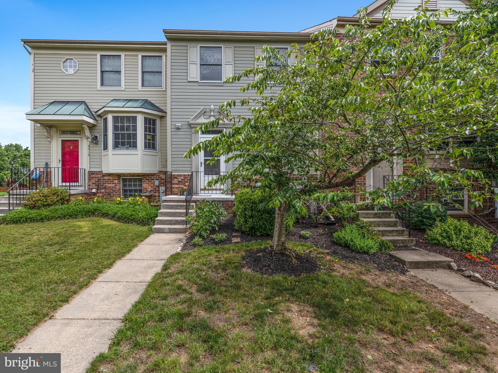 8021 Brightwood Court Ellicott City, MD 21043 - Photo 2 of 35 Welcome home!