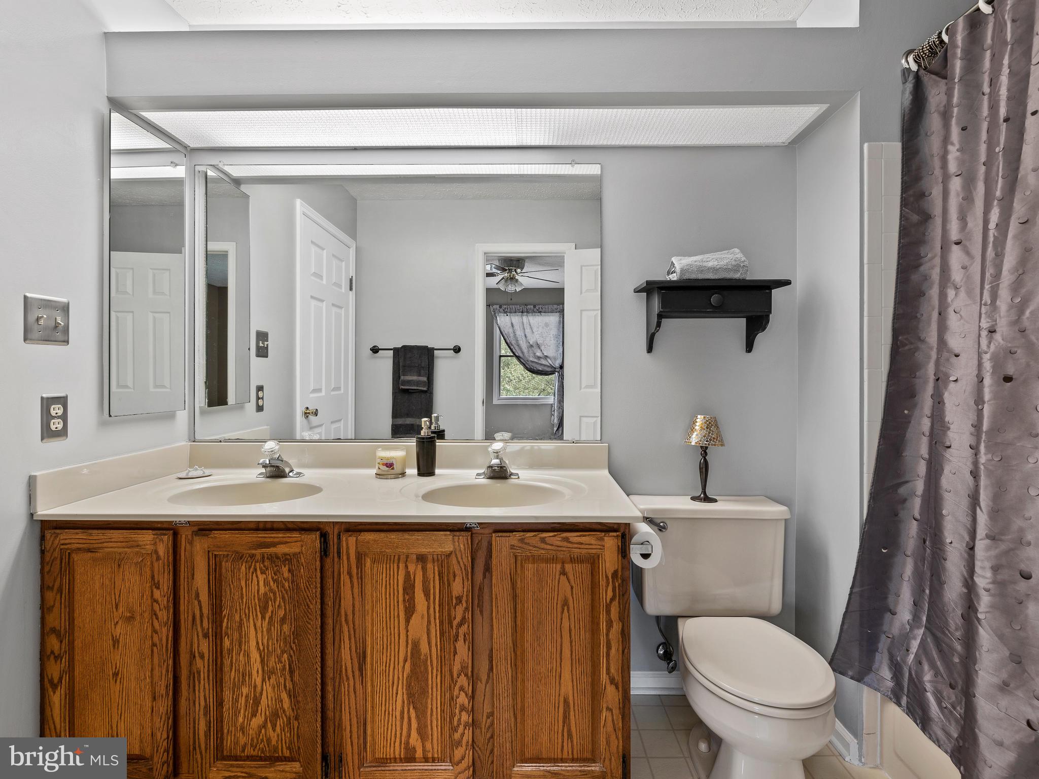 8021 Brightwood Court Ellicott City, MD 21043 - Photo 21 of 35 Upstairs full bath