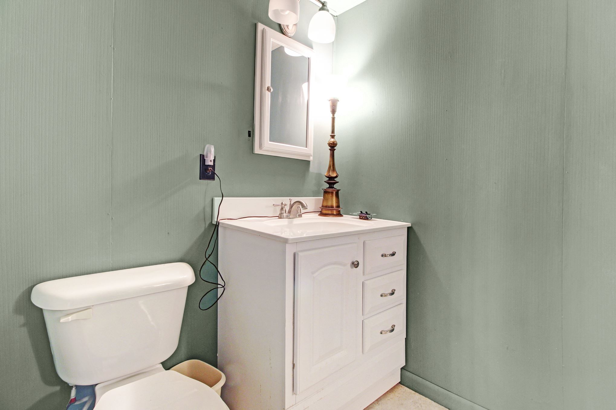 8072 East North Road Syracuse, IN 46567 - Photo 14 of 32 Gallery Image 14