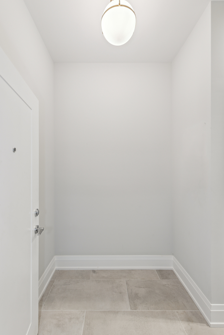 116 North Willard Court, Unit 301 Chicago, IL 60607 - Photo 38 of 38