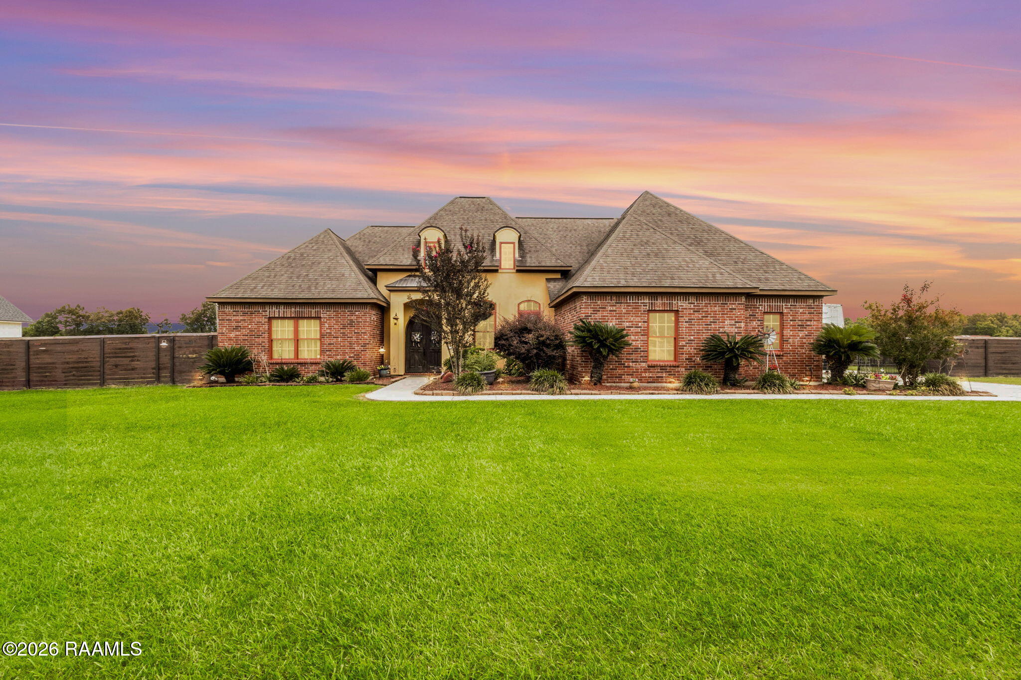 5526 Woodlawn Road Maurice, LA 70555 - Photo 1 of 24