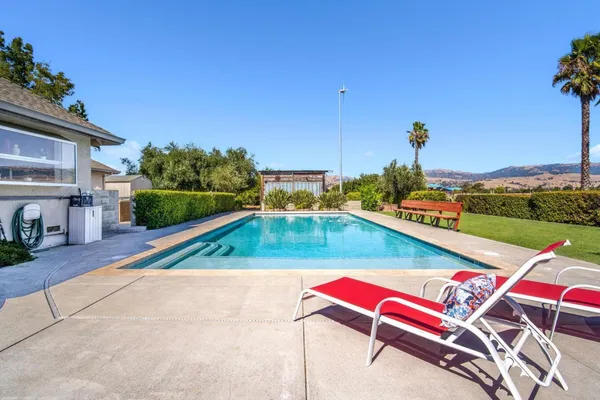 $2,499,000 | 380 West Middle Avenue, Morgan Hill, CA 95037
