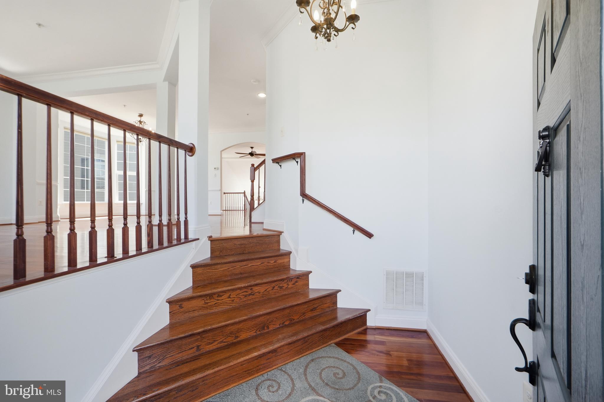 12218 Cypress Spring Road Clarksburg, MD 20871 - Photo 5 of 50