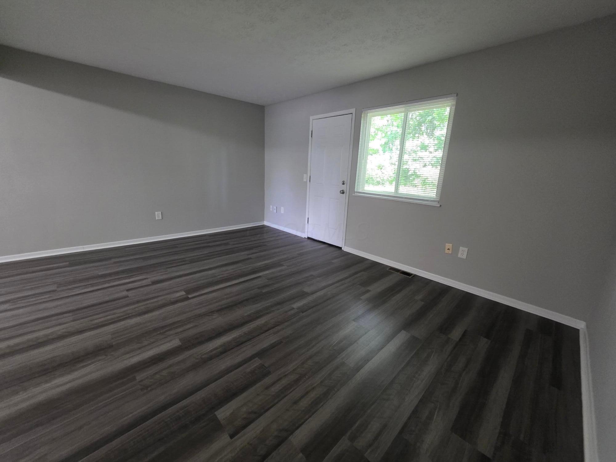 942 South Spring Road Westerville, OH 43081 - Photo 12 of 22
