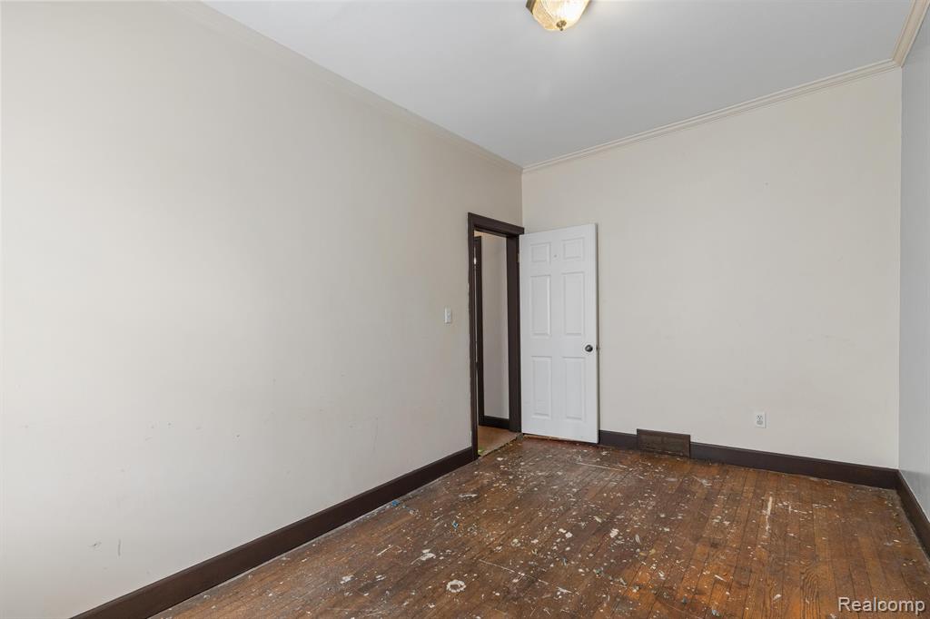 739 Delaware Street Detroit, MI 48202 - Photo 17 of 70