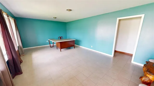 $1,600 | 4021 Nelson Road, Lake Charles, LA 70605