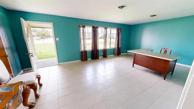 $1,600 | 4021 Nelson Road, Lake Charles, LA 70605